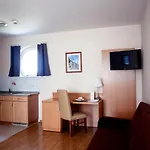 Poleczki Aparthotel Warschau