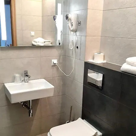 Poleczki 公寓式酒店 华沙