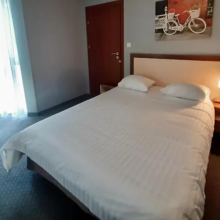Hotel apartamentowy Poleczki
