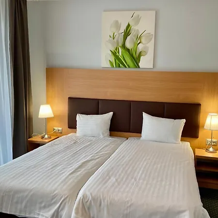 Poleczki Aparthotel *