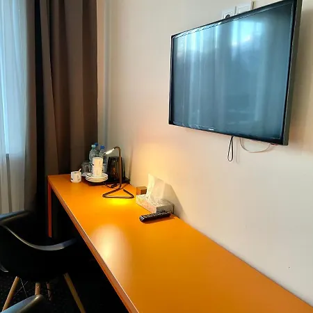 Poleczki Aparthotel Warsaw