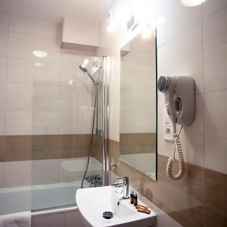 Poleczki 4* Warsaw