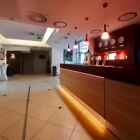 Poleczki Apartahotel Varsovia