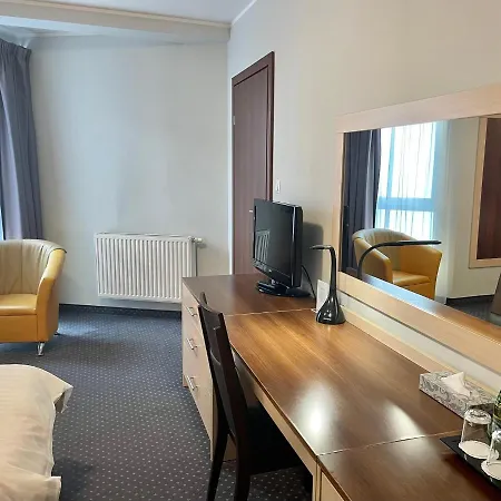 Poleczki 4* ורשה